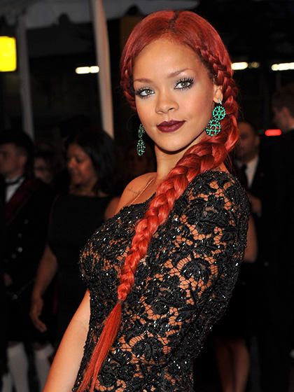 فورمة عملتها لشعرى وخرجت بيها مذهلة - تسريحات جدائل الشعر الطويل 1410165327 Side Braid Rihanna