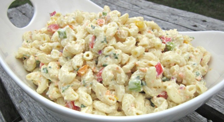 طريقة عمل سلطة المكرونة بالمايونيز بالصور - طعمهاا جديد ومميز Macaroni Salad 17594