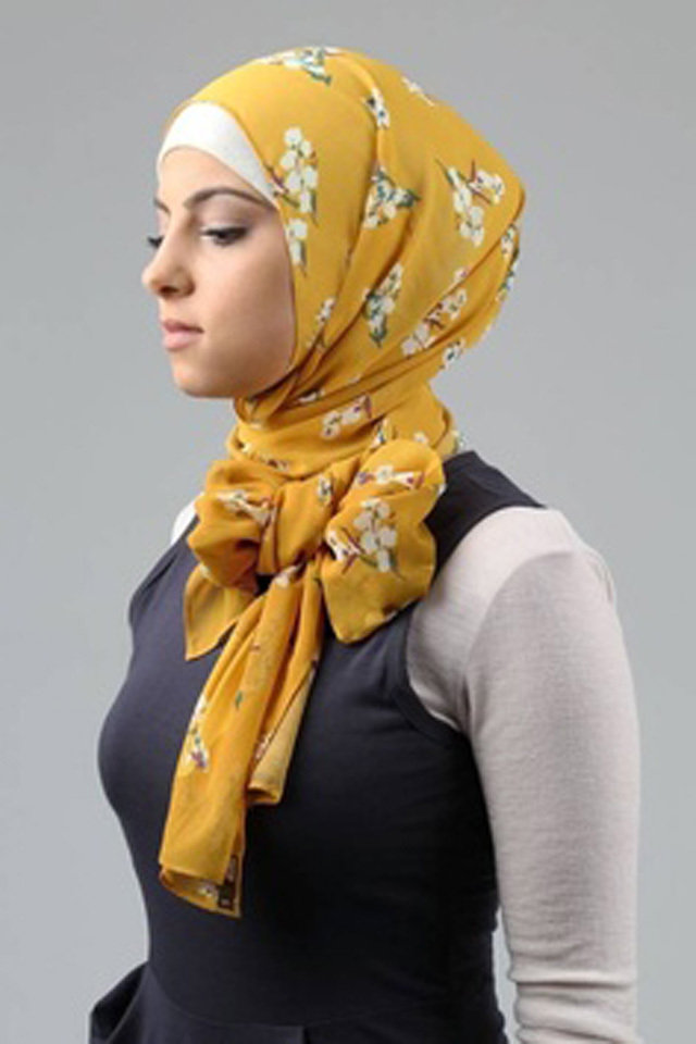 الفيونكة ندمت اني مكنتش بعملها - استايل فيونكه 2020 Large Hijab With Bow Style 2