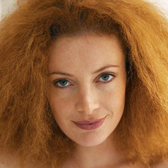 شعرى بقا ناعم ويجنن - اعشاب للشعر الجاف 7 وصفات طبيعية لشعر حيوي Dry Frizzy Hair