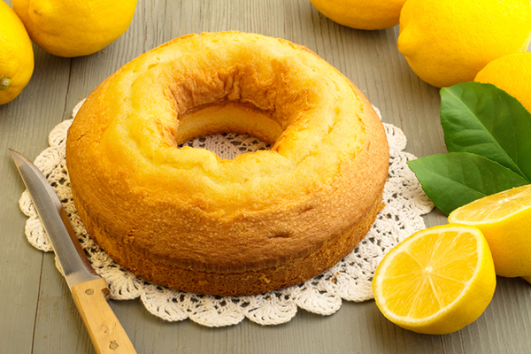 كيك الليمون بدون بيض سهله ولذيذه وهشه - كيكة الليمون الخرافة Lemon Cake