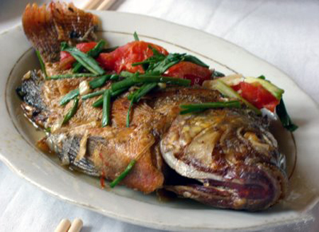 والمقلية والمحمرة ملف لاكلات عملته عجبهم طبخات شامل جدا بالسمك المشوية السمك 586341.gif