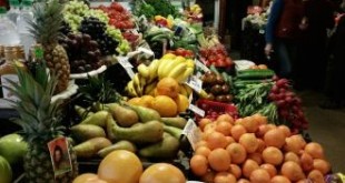 والفاكهة فوائدها الفواكه الطازجة الصحة السليمة الخضر أساس فوائد الخضار والفواكة 310x165