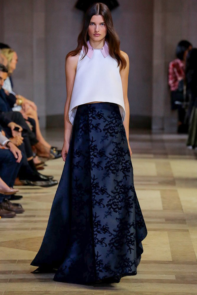 اقوي الازياء العالمية - افضل تصاميم تهبل و تاخد العقل Carolina Herrera Rtw Ss 2016 15